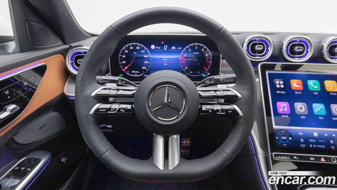 Mercedes-Benz C-Class 2025