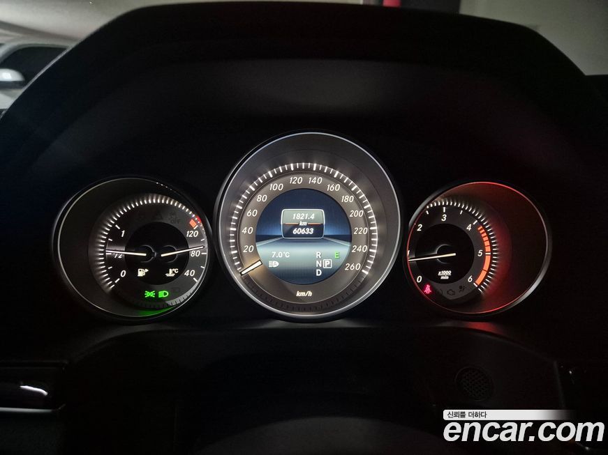 Mercedes-Benz E-Class 2016