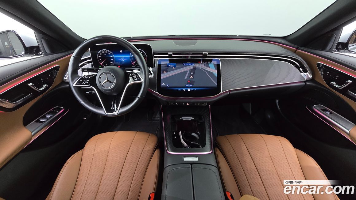 Mercedes-Benz E-Class 2025