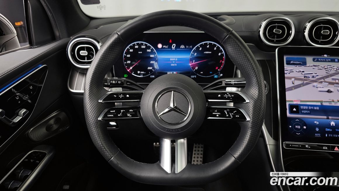 Mercedes-Benz GLC-Class 2024