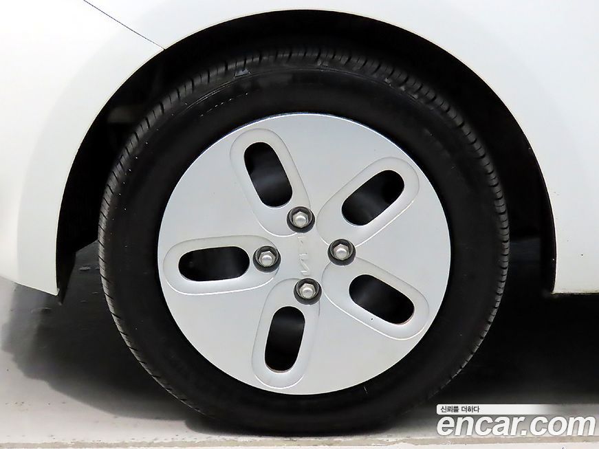 Kia RAY 2025