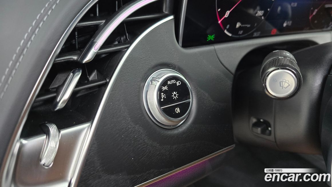 Mercedes-Benz E-Class 2025