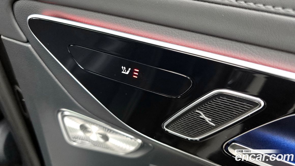 Mercedes-Benz GLC-Class 2024