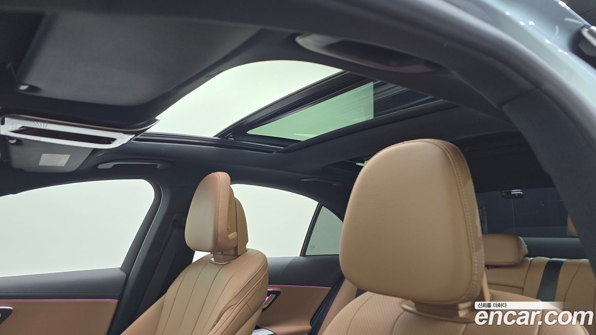 Mercedes-Benz E-Class 2025