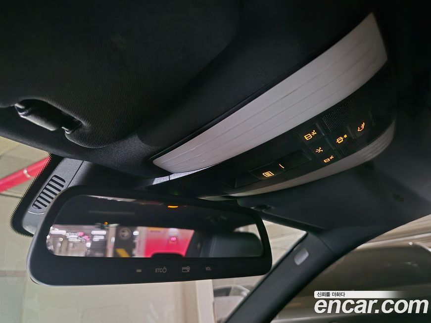 Mercedes-Benz E-Class 2016