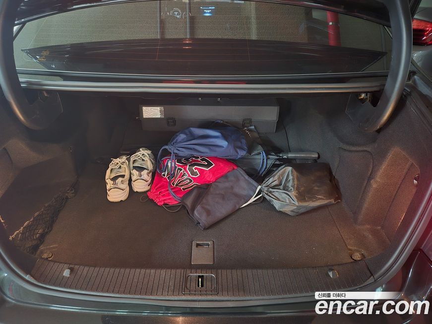 Mercedes-Benz E-Class 2016