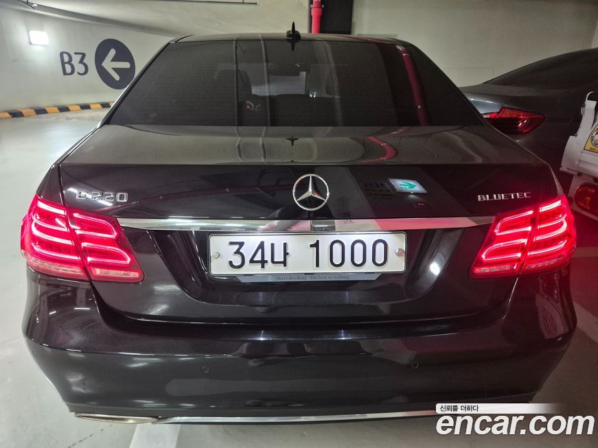 Mercedes-Benz E-Class 2016