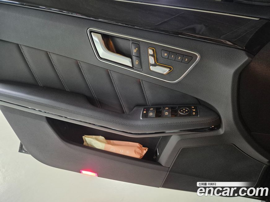 Mercedes-Benz E-Class 2016