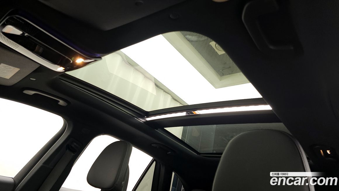 Mercedes-Benz GLC-Class 2024