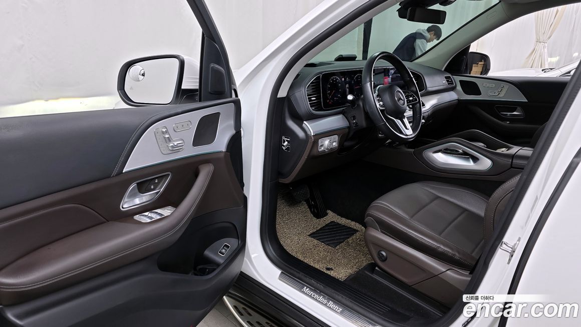 Mercedes-Benz GLE-Class 2021