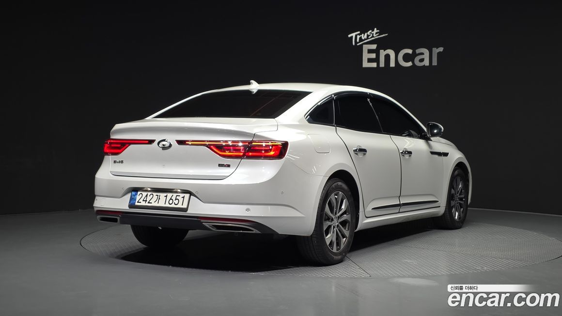 Renault-KoreaSamsung SM6 2023