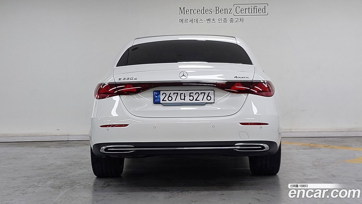 Mercedes-Benz E-Class 2024