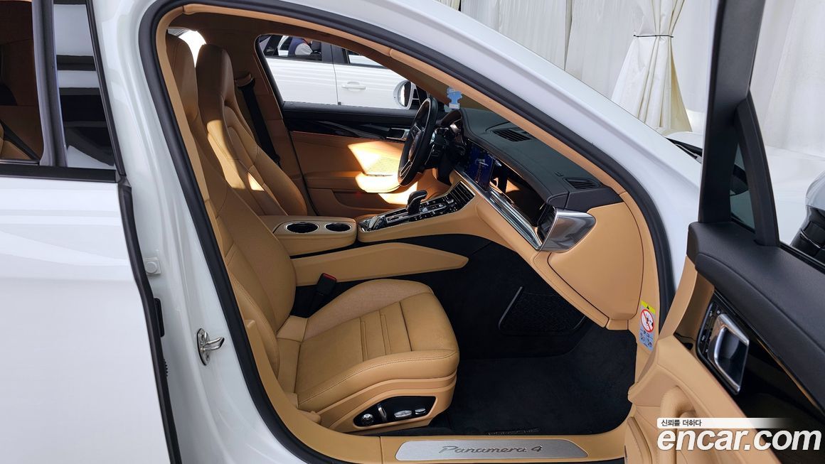 Porsche Panamera 2018