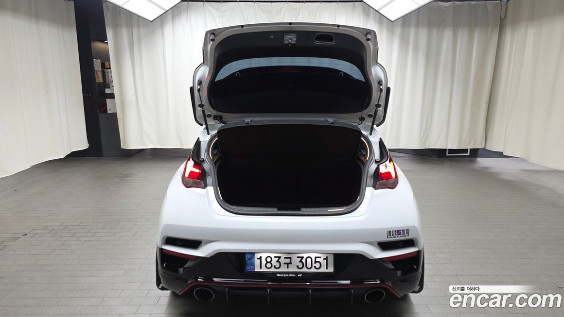 Hyundai Veloster 2020