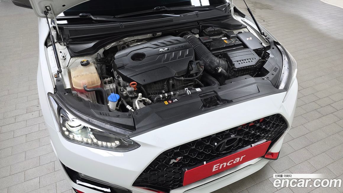 Hyundai Veloster 2020