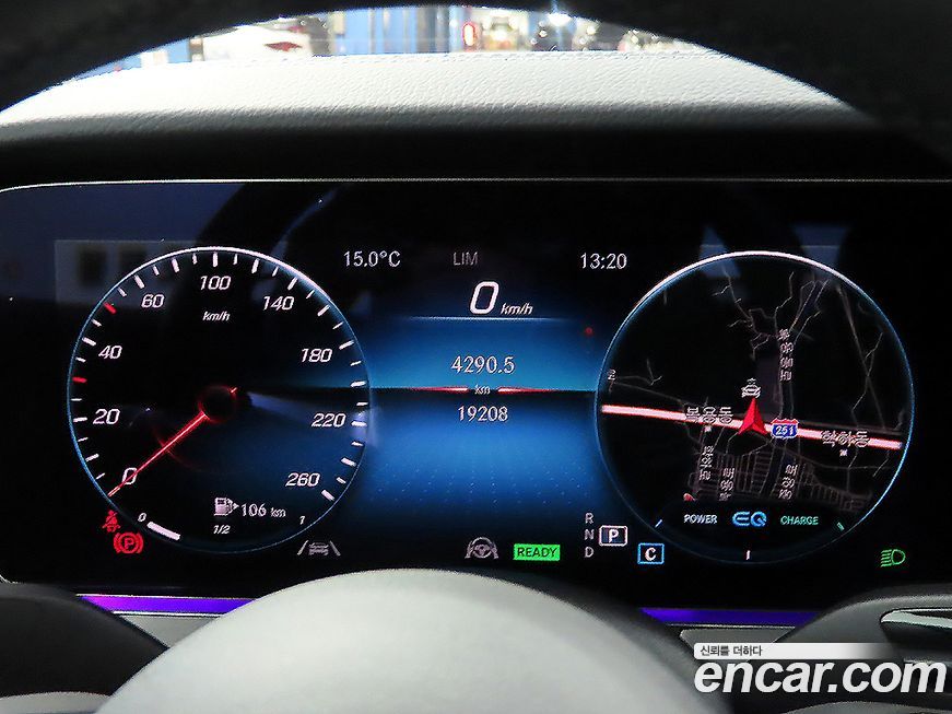 Mercedes-Benz E-Class 2021