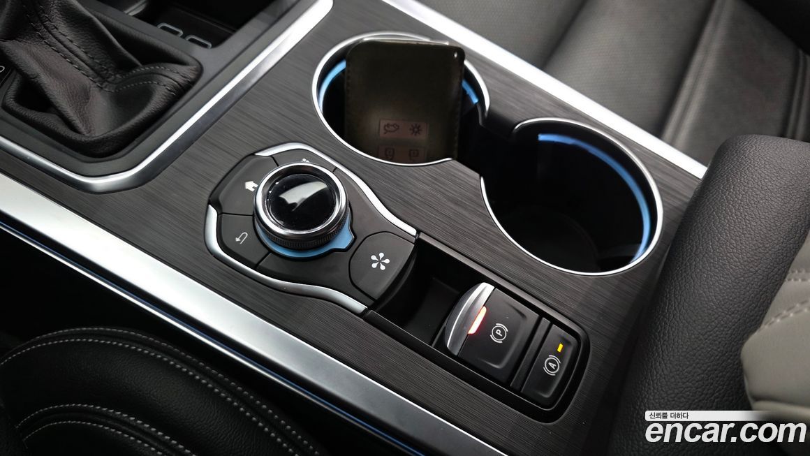 Renault-KoreaSamsung SM6 2023