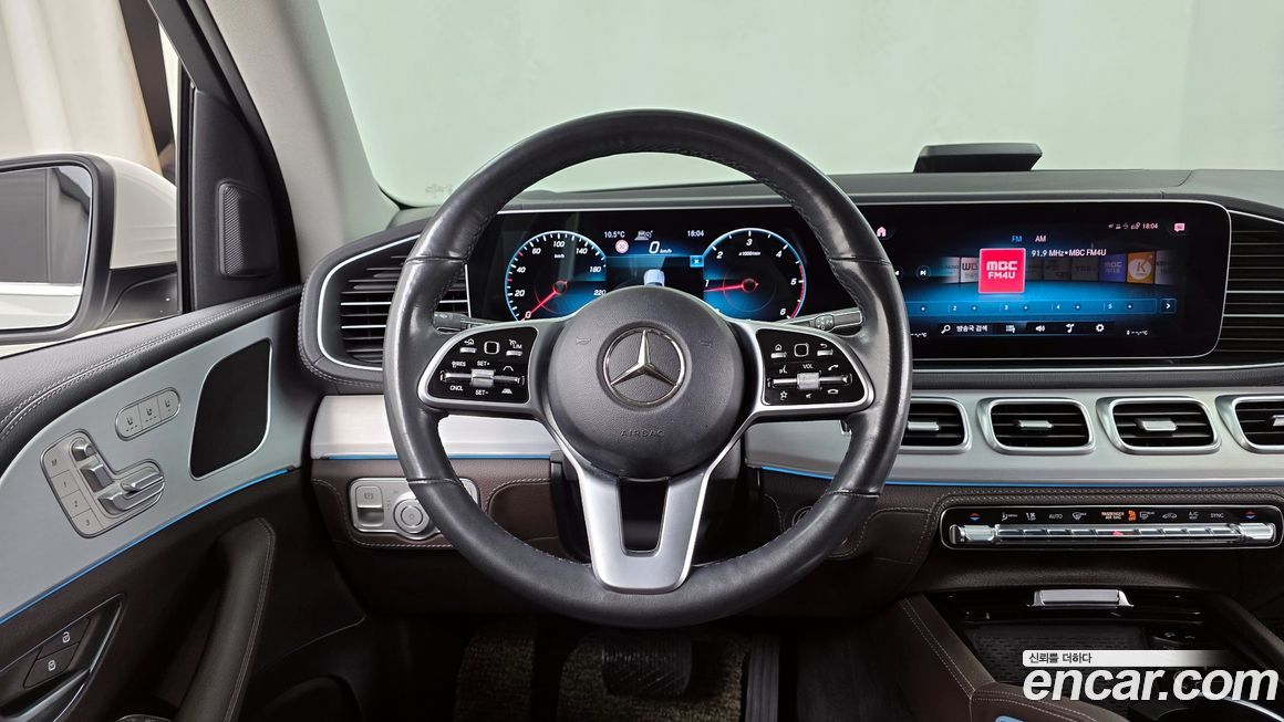 Mercedes-Benz GLE-Class 2021