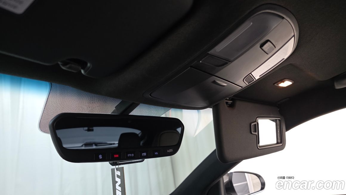 Hyundai Veloster 2020