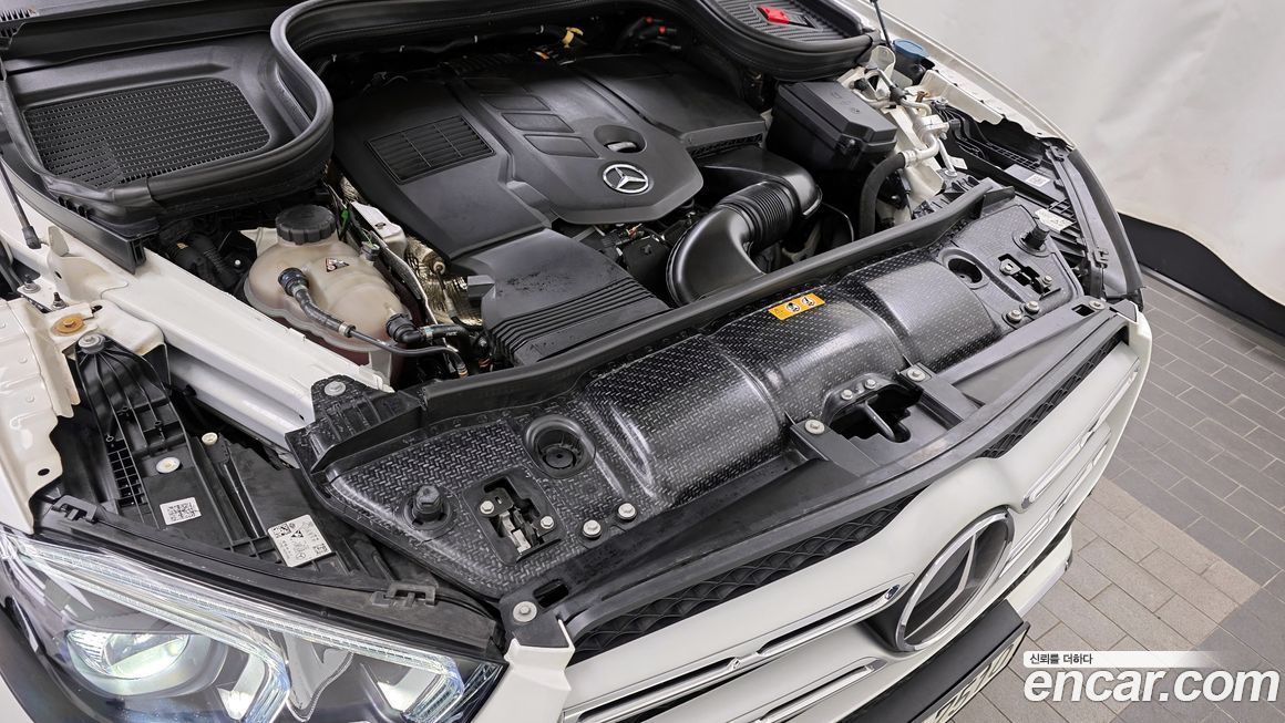 Mercedes-Benz GLE-Class 2021