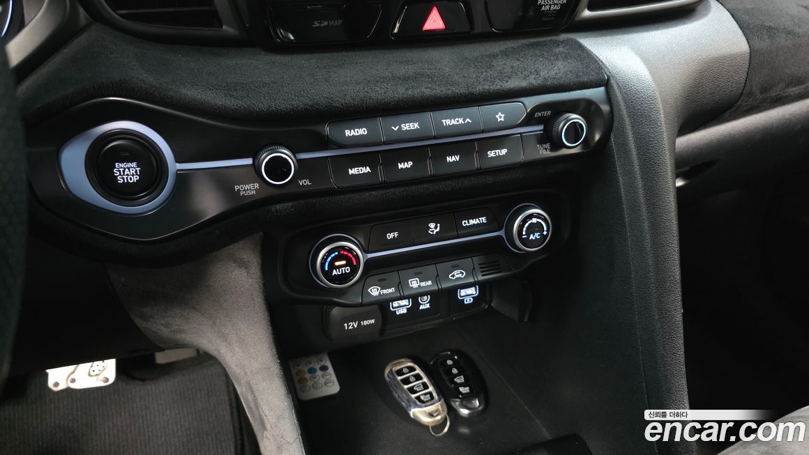 Hyundai Veloster 2020