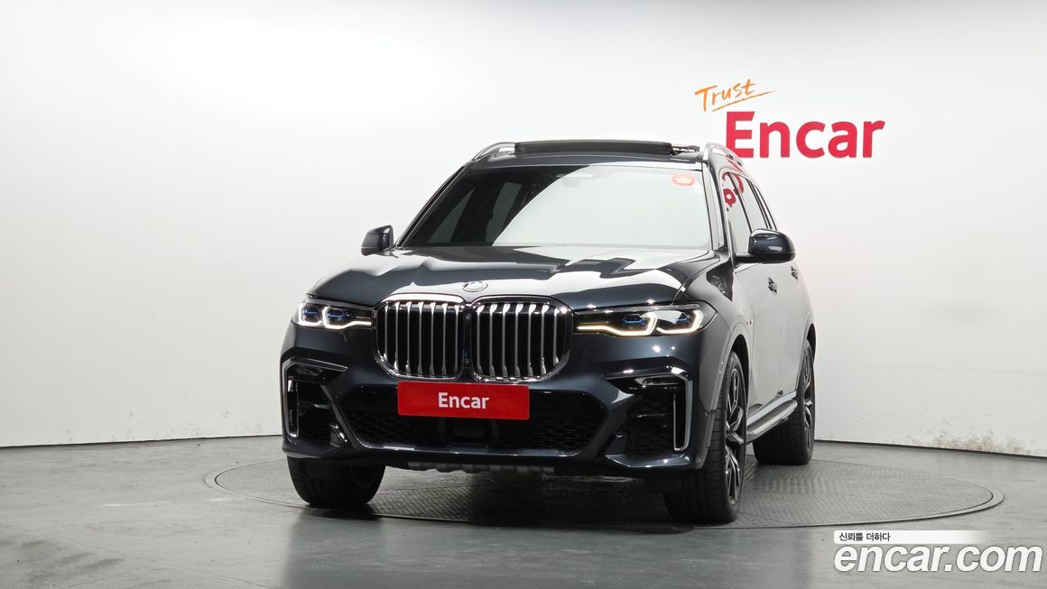 BMW X7 2022