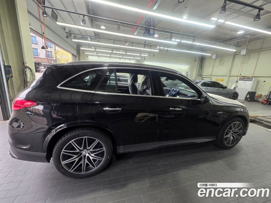 Mercedes-Benz GLC-Class 2026