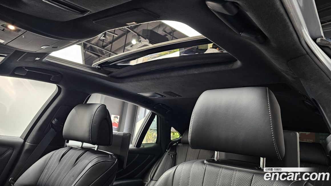 Lexus LS 2022