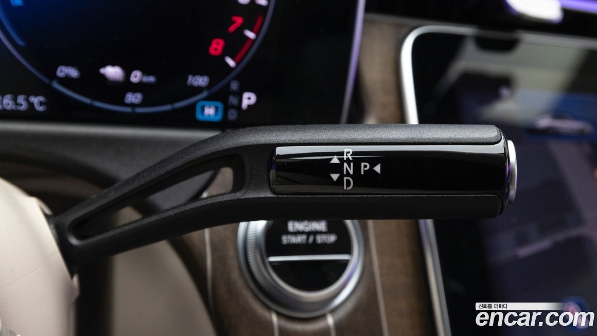 Mercedes-Benz E-Class 2025