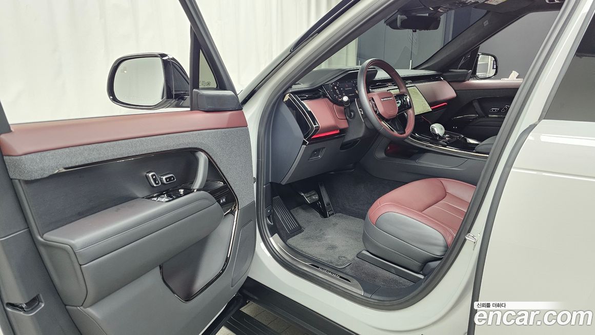Land Rover Range Rover Sport 2024