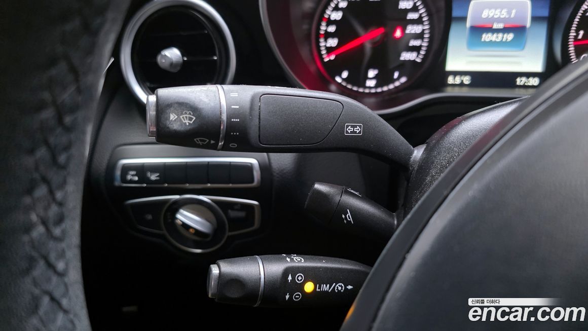 Mercedes-Benz C-Class 2017