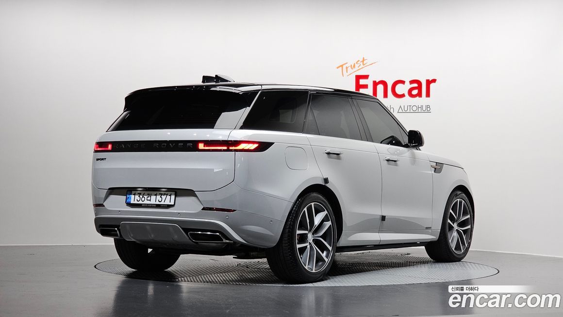 Land Rover Range Rover Sport 2024