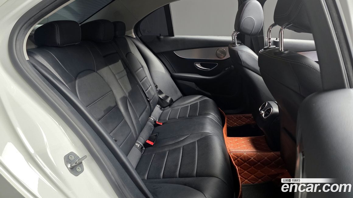 Mercedes-Benz C-Class 2017