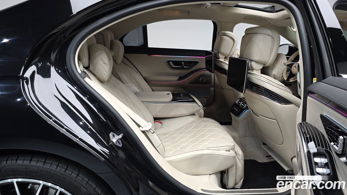 Mercedes-Benz S-Class 2022