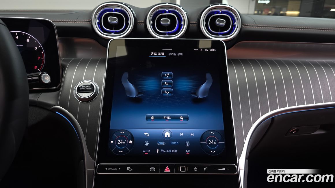 Mercedes-Benz GLC-Class 2025