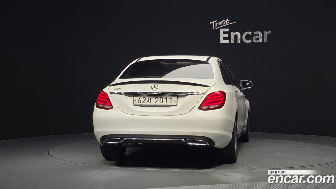 Mercedes-Benz C-Class 2017