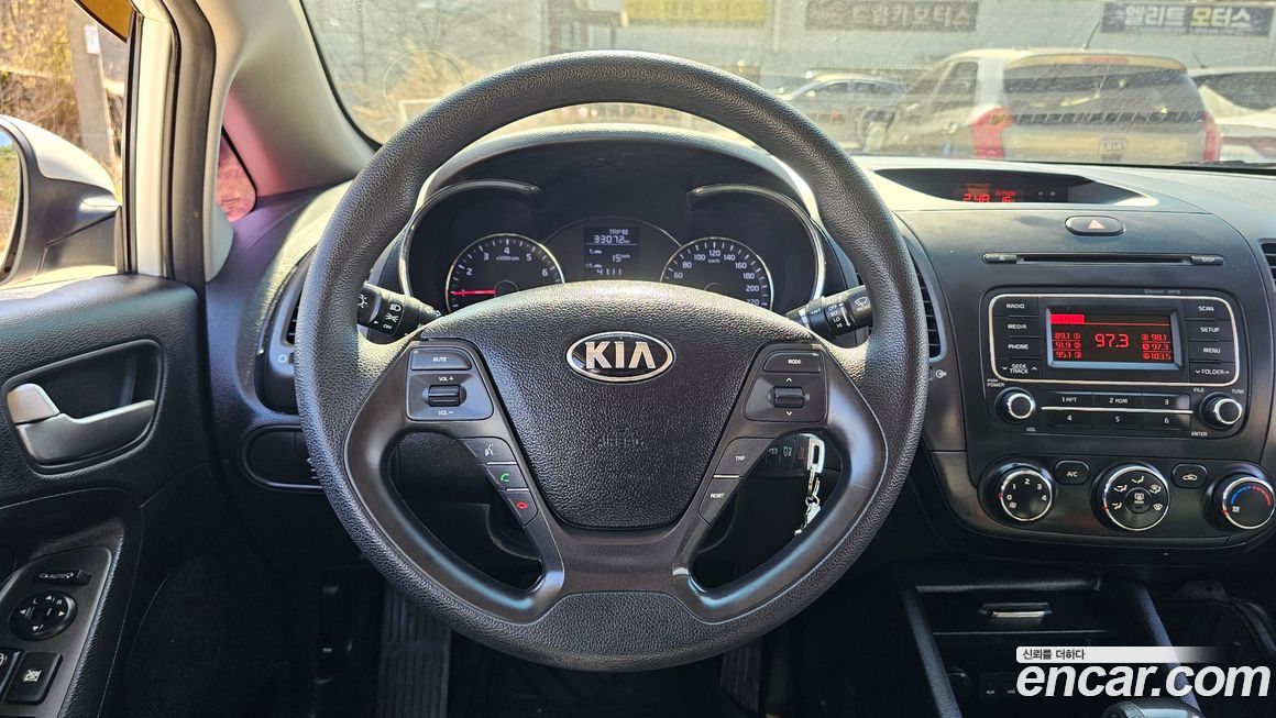 Kia K3 2015