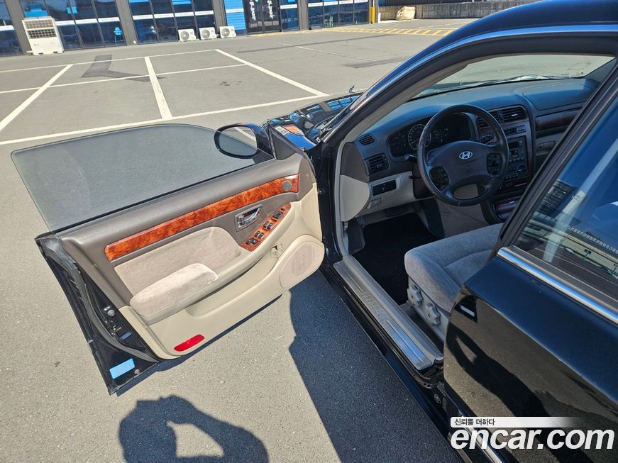 Hyundai Grandeur 2004