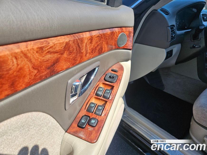 Hyundai Grandeur 2004