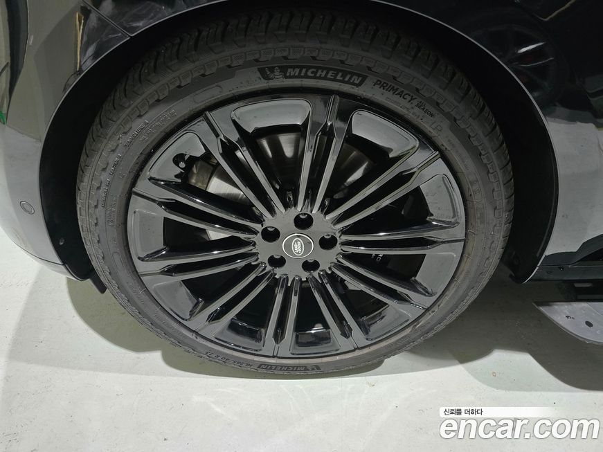 Land Rover Range Rover 2025