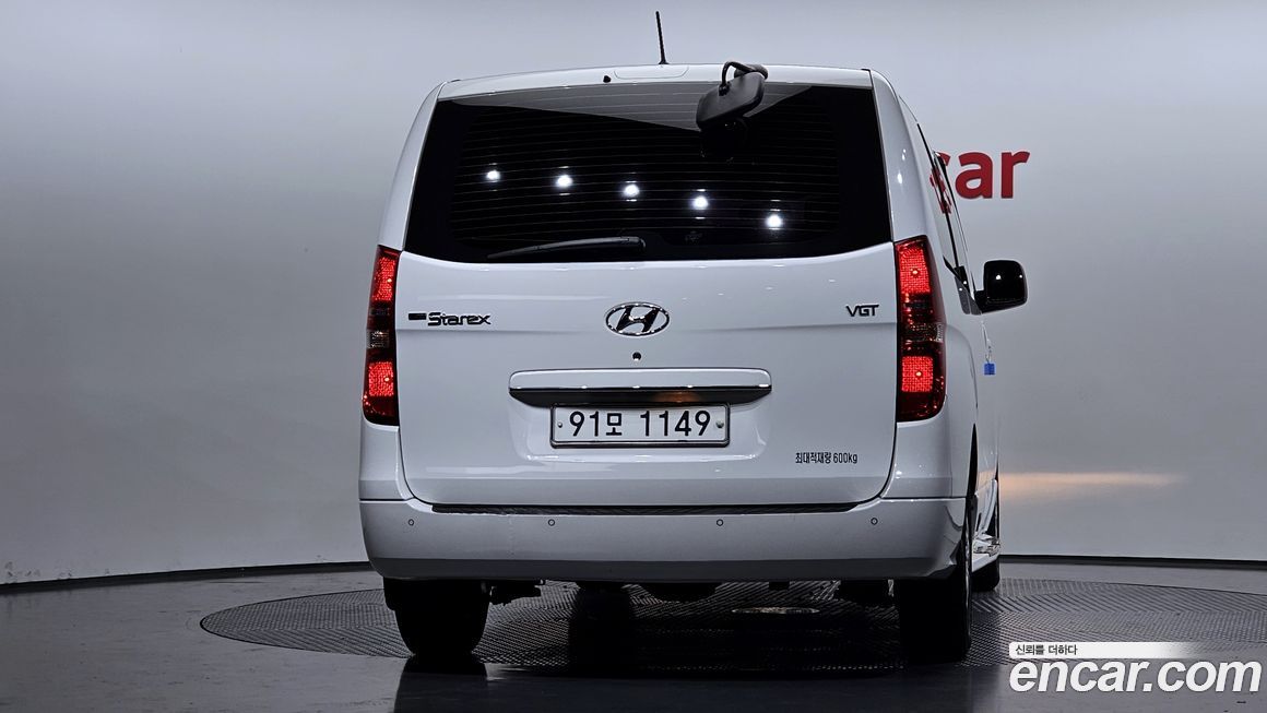 Hyundai Starex 2021