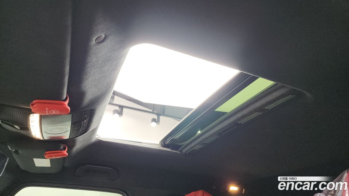 Mercedes-Benz G-Class 2021