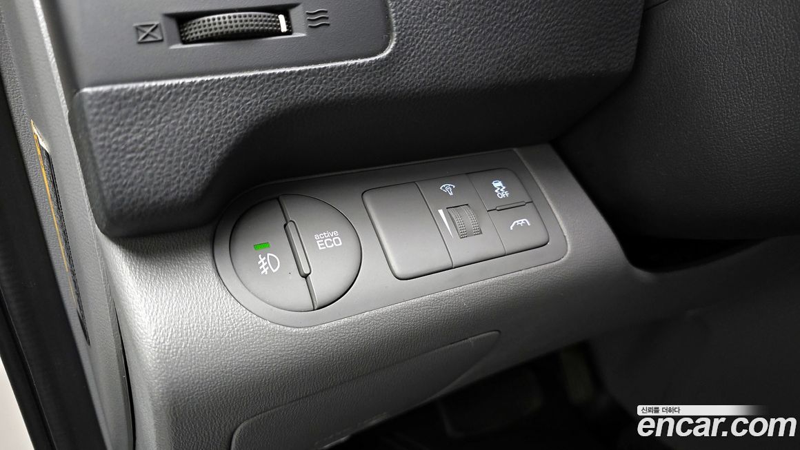 Hyundai Starex 2021