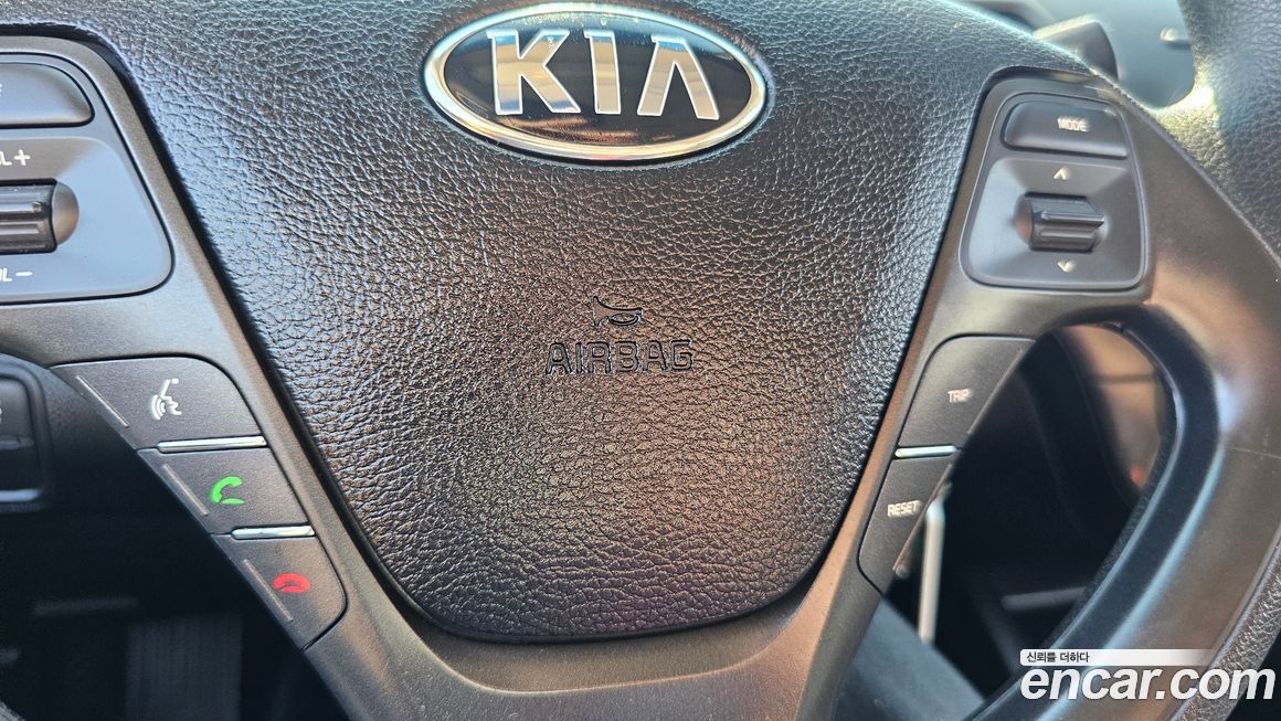 Kia K3 2015