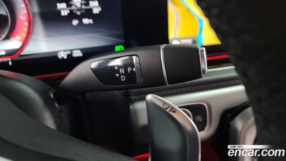 Mercedes-Benz G-Class 2021