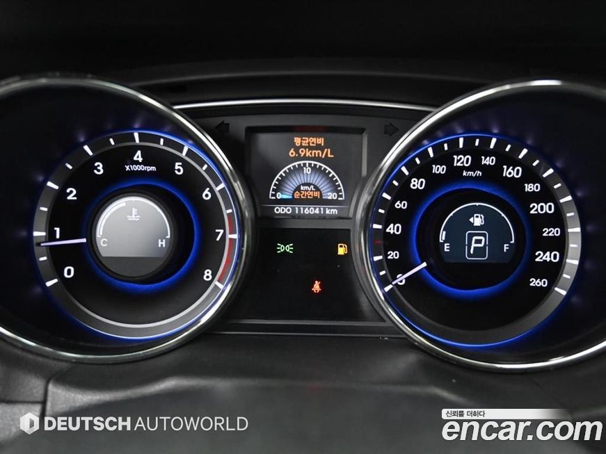 Hyundai Sonata 2010