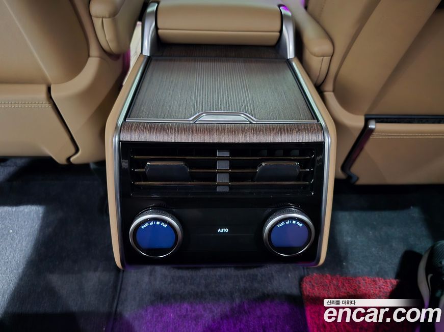 Land Rover Range Rover 2025