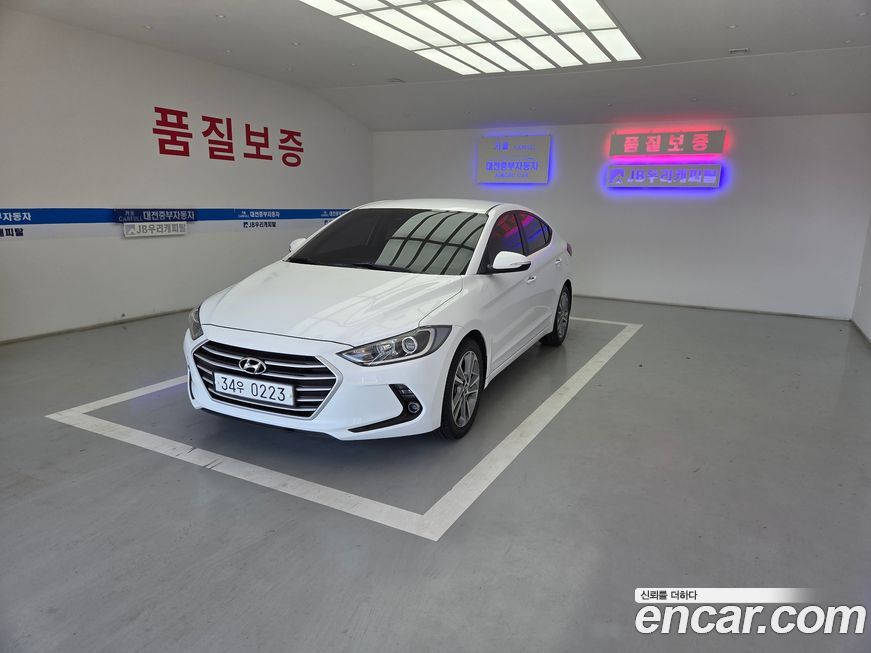 Hyundai AVANTE 2017