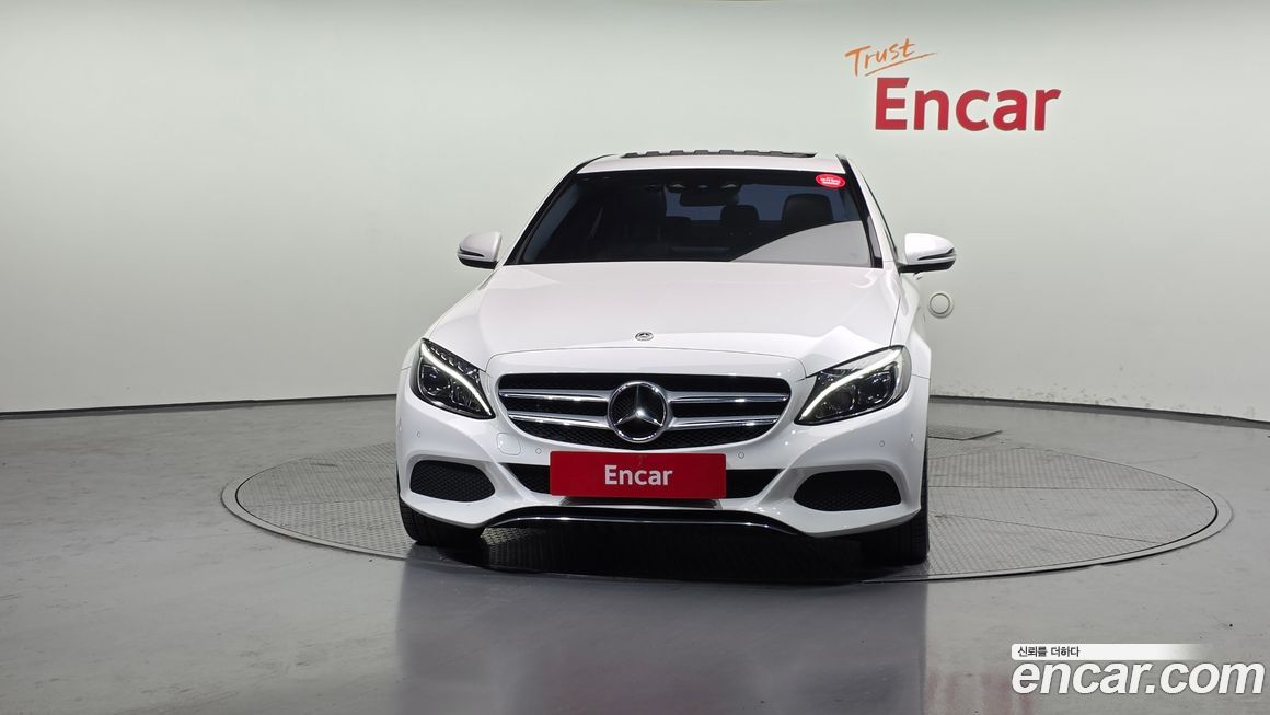 Mercedes-Benz C-Class 2018