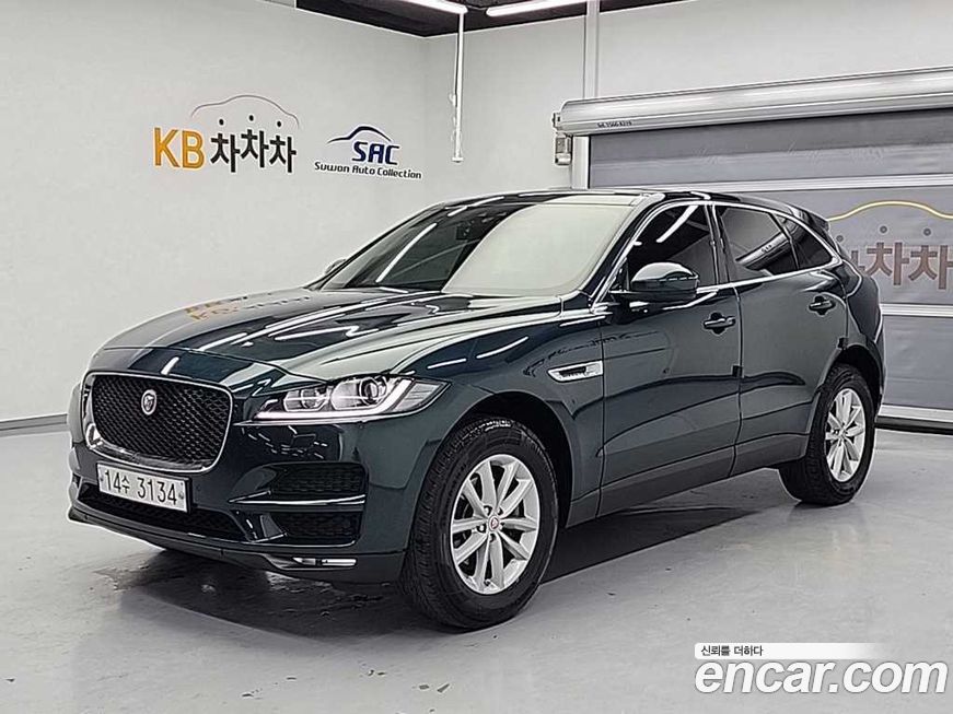 Jaguar F-PACE 2017
